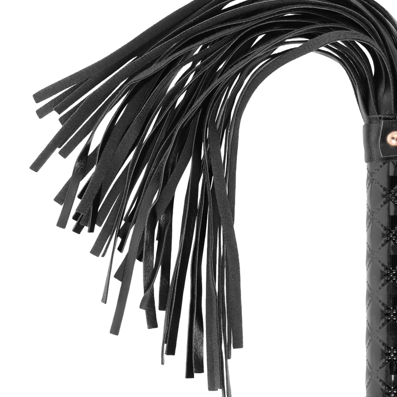 BEGME BLACK EDITION FLOGGER IN PELLE VEGANA
