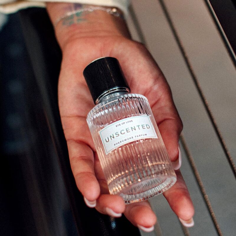 EYE OF LOVE - EOL PHEROMONES PARFUM DELUXE 50 ML INPROFUMATO ATTRARLI - immagine 4